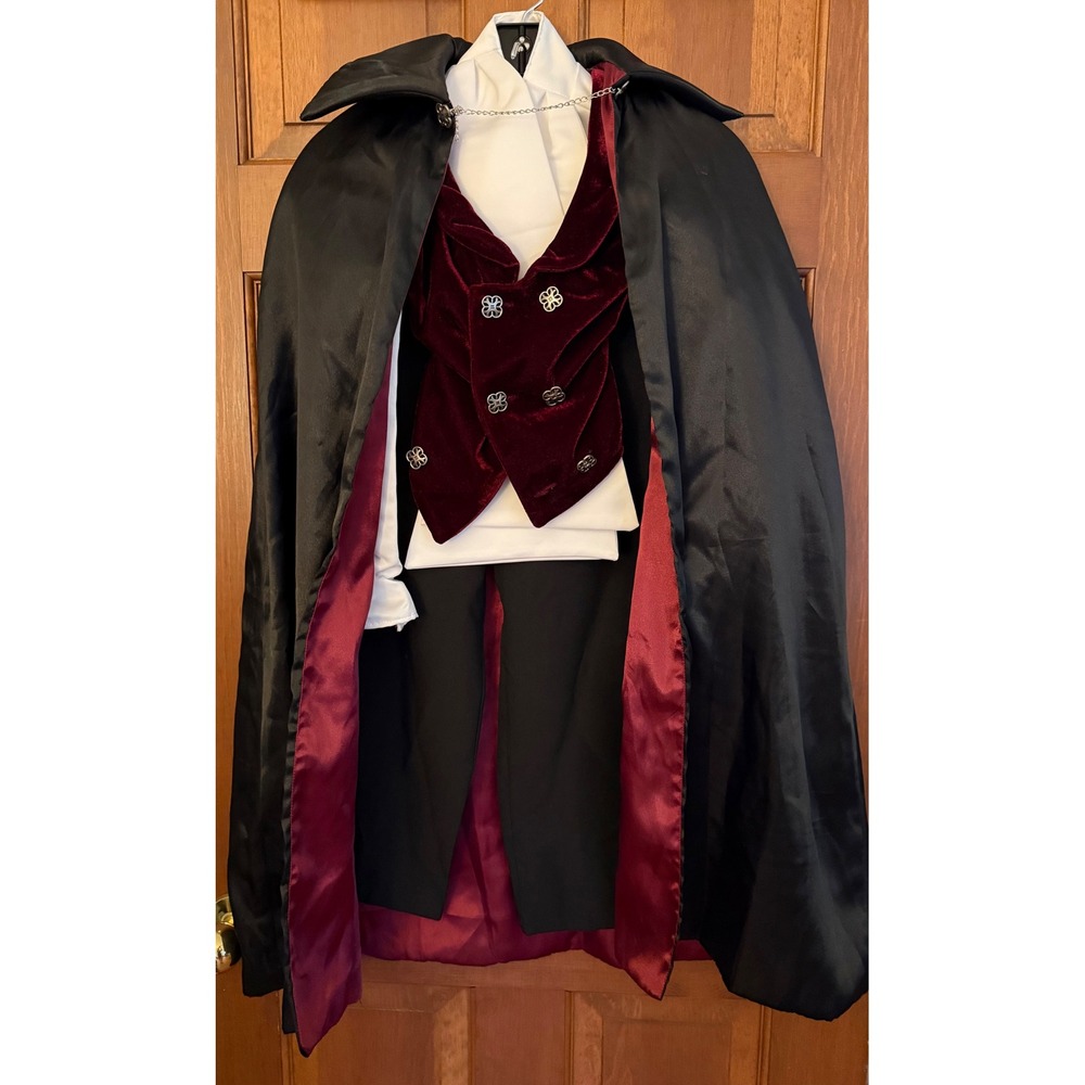 Gothic Vampire Costume Boys Size 6 Deluxe 3-PC Set Old-World Dark Renaissance